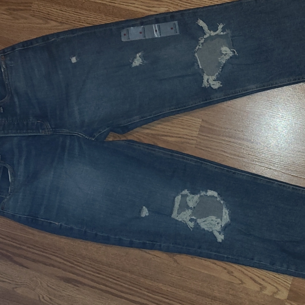 New Old Navy distressed SKI-HI STRAIGHT button fly jeans sizes 6 - Picture 2 of 8